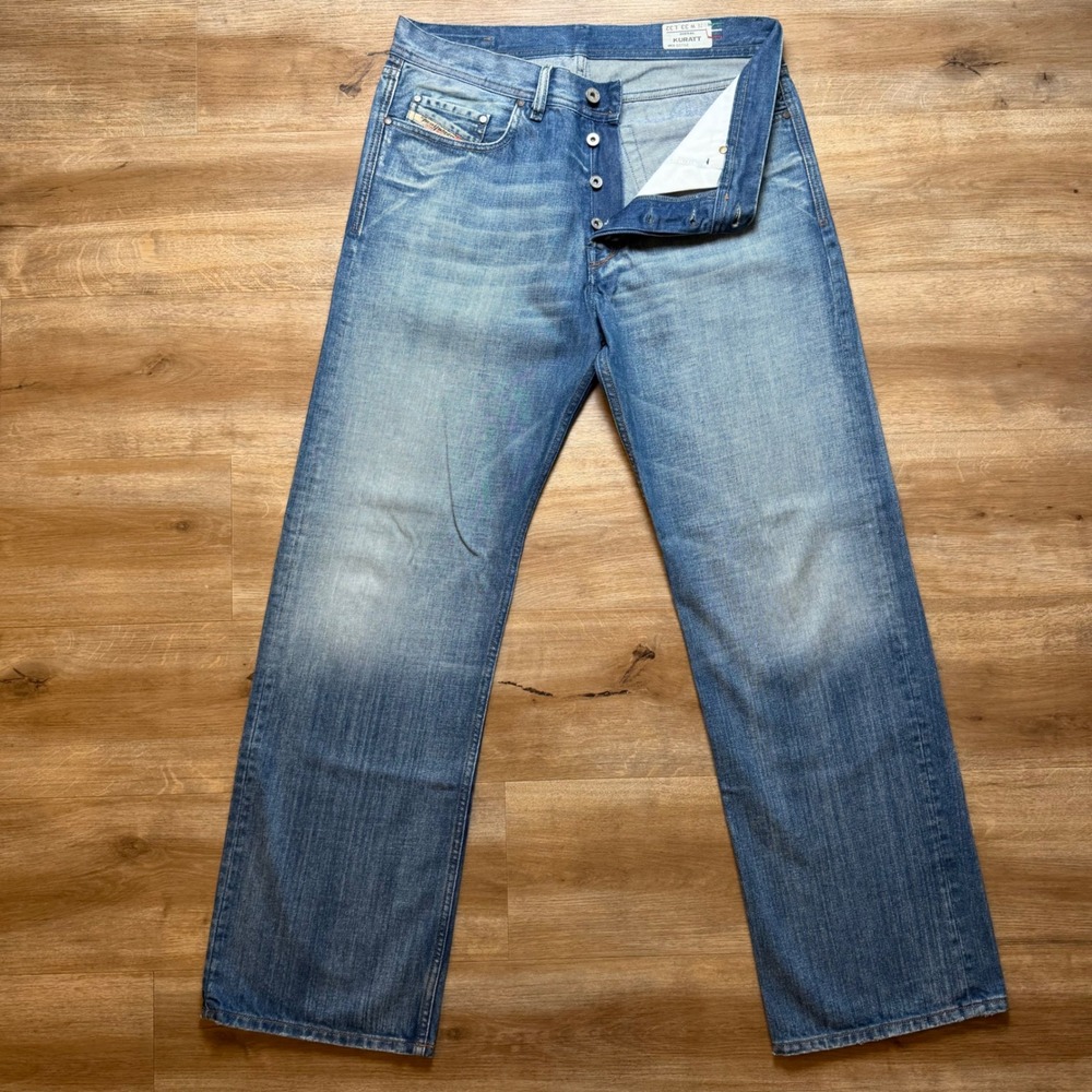 Diesel Kuratt Jeans Mens 33x32 Blue Relaxed Straight Skater Made in Italy 0070Z